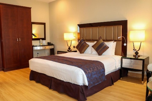 Strato Hotel by Warwick image 17