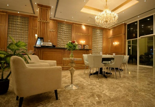 Strato Hotel by Warwick image 29