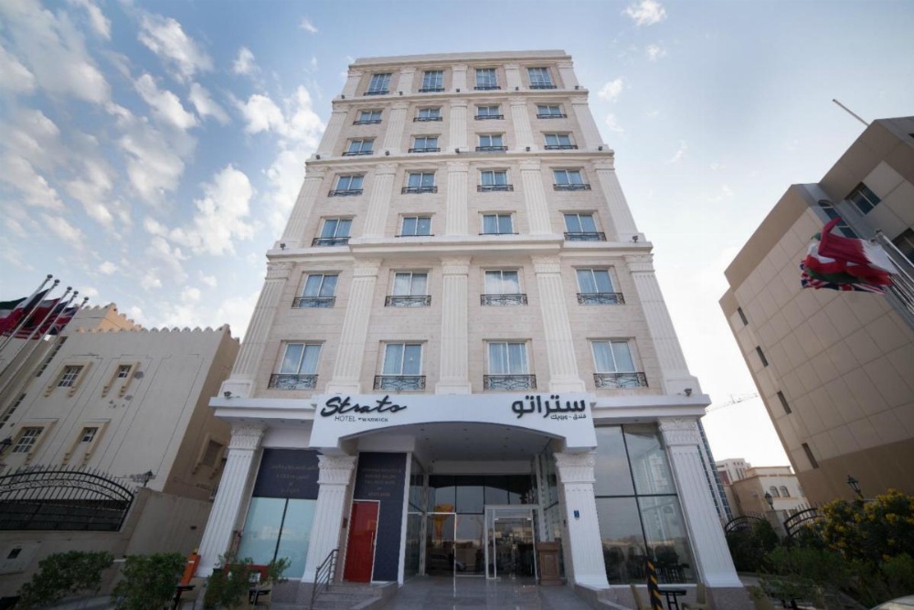 Strato Hotel by Warwick Image 39