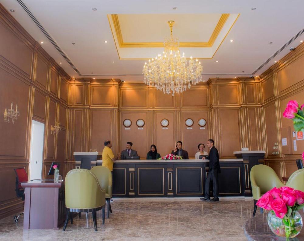 Strato Hotel by Warwick